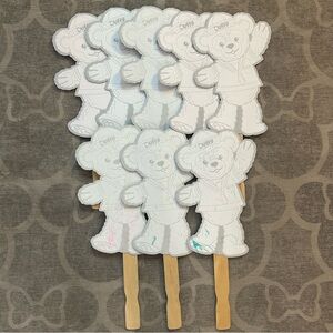 Disney’s Duffy Bear (8) colorable paddle fan type collectible